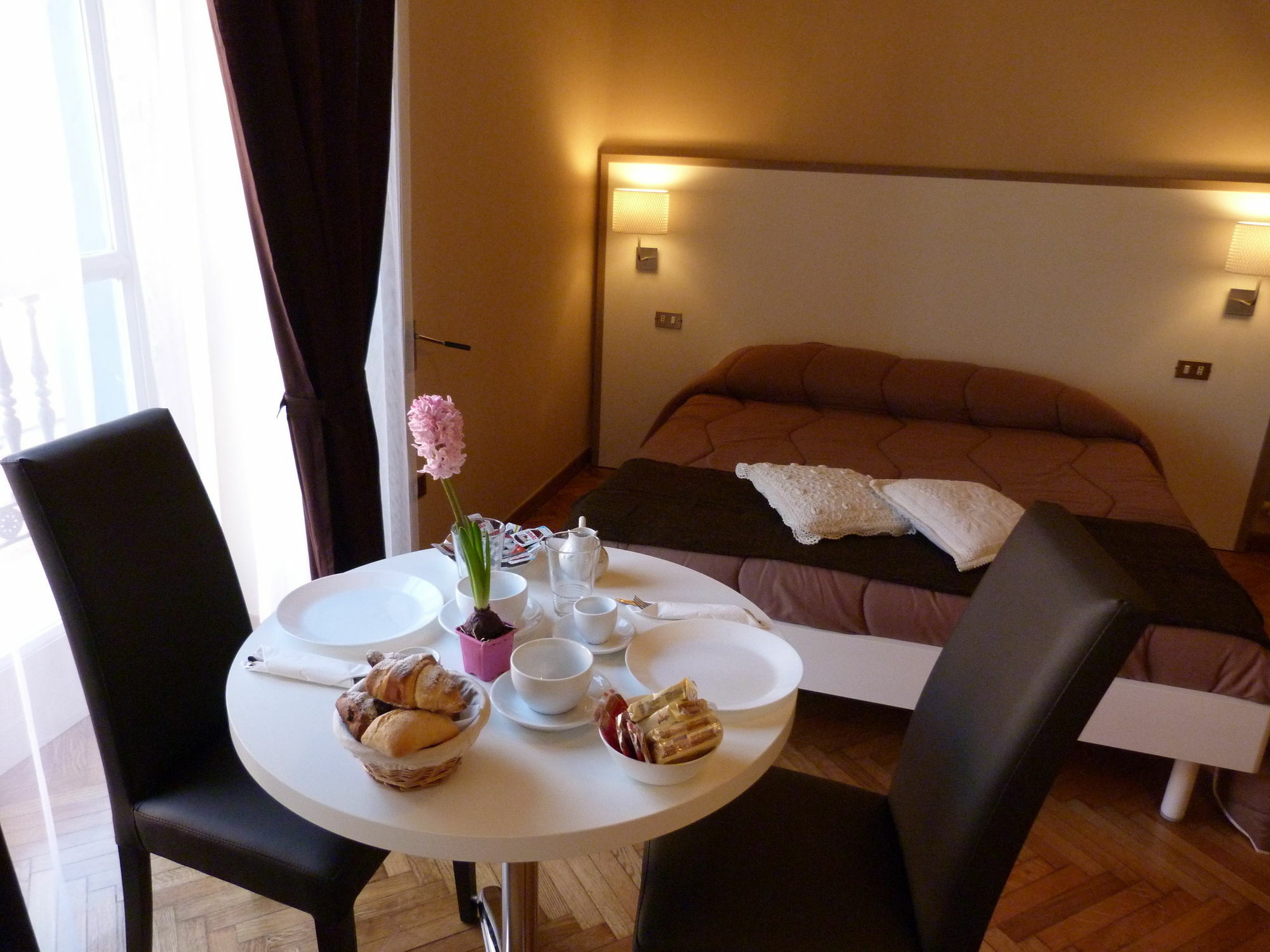 Il Ventre Di Napoli " Costantinopoli" Hotell Eksteriør bilde